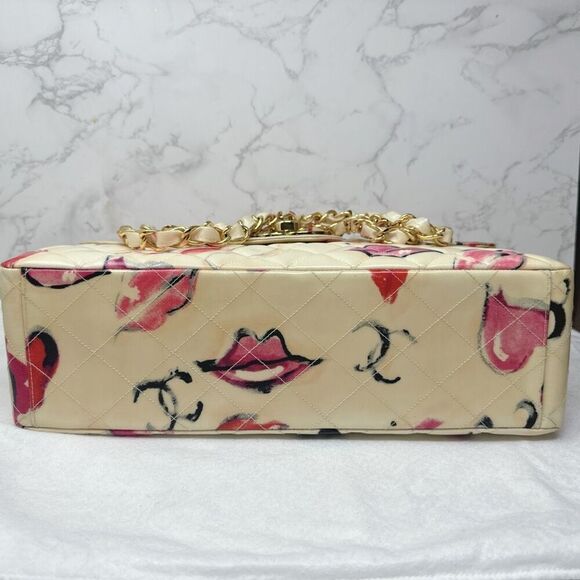 Chanel Vintage Jumbo 34 Lips & Kisses Barbie Chain Shoulder Bag - Picture 6 of 12